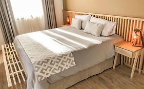 Senderos Aparts & Suites