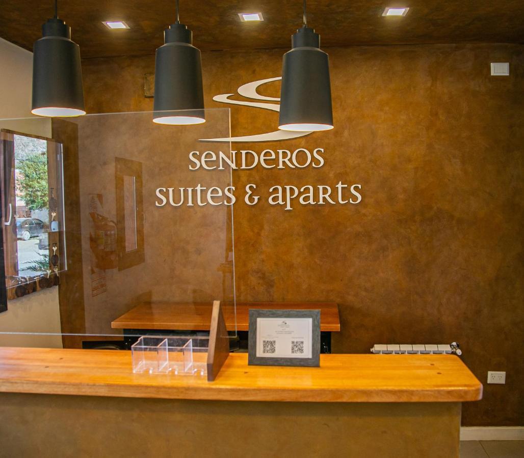 Senderos Aparts & Suites El Chalten Exterior photo